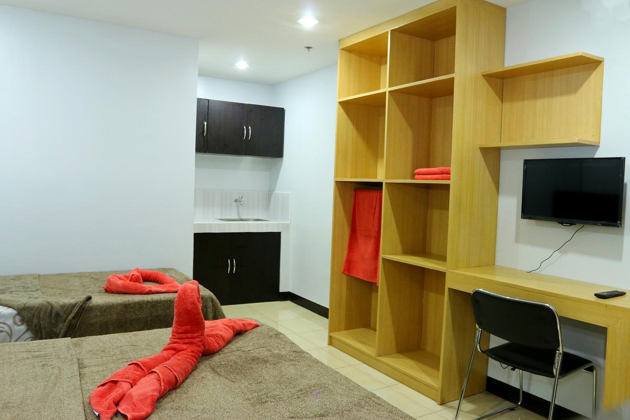 Global 88 Apartelle Cebu Extérieur photo