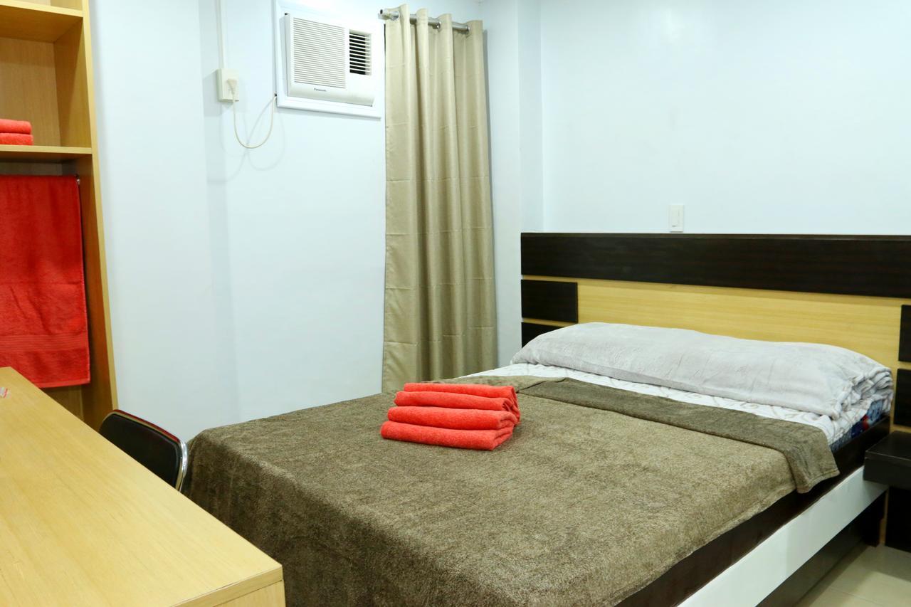 Global 88 Apartelle Cebu Extérieur photo